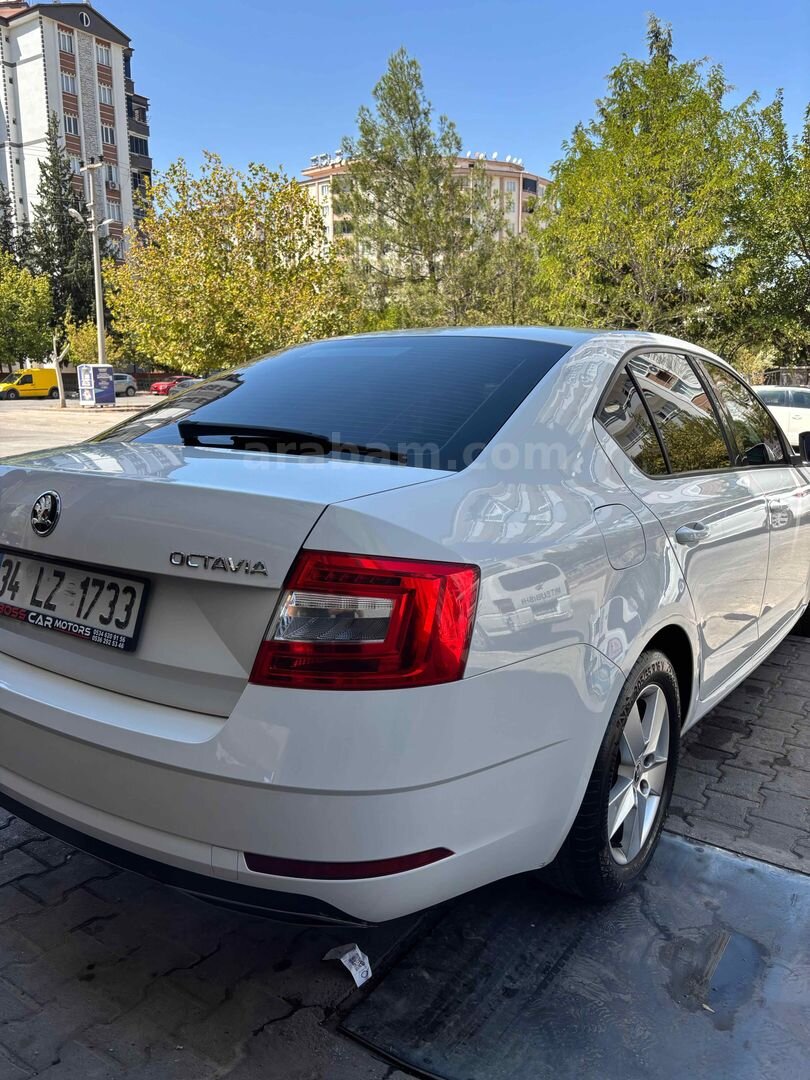 Sahibinden Skoda Octavia 1.6 TDI Optimal 2017 Model Gaziantep 207.500 km Beyaz 4