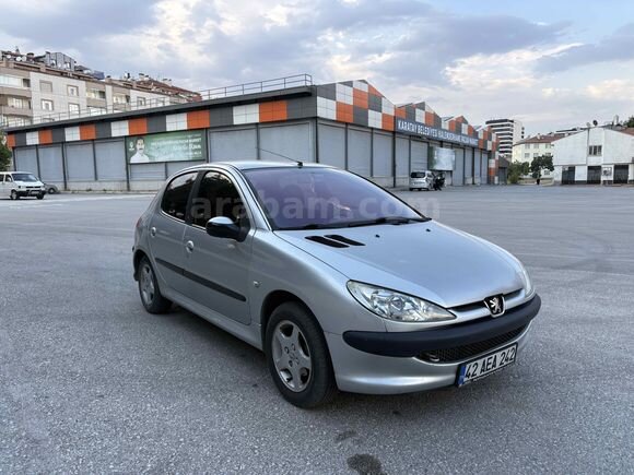 Sahibinden Peugeot 206 1.4 Desire 2004 Model Konya 153.000 km Gri