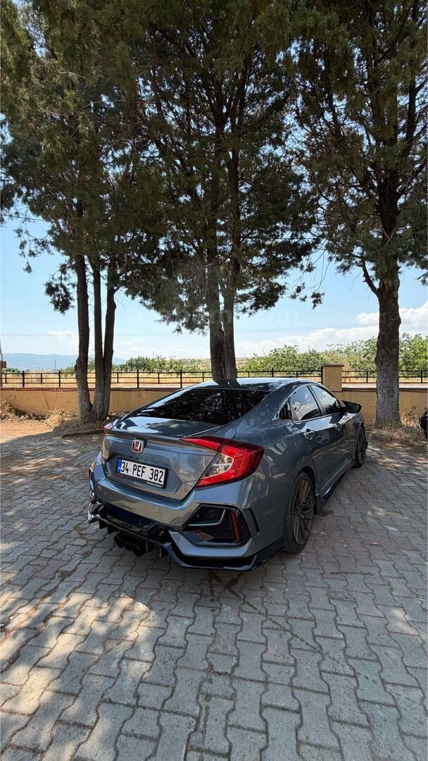 Galeriden Honda Civic 1.6i VTEC Executive 2017 Model İstanbul 100.000 km Gri 5