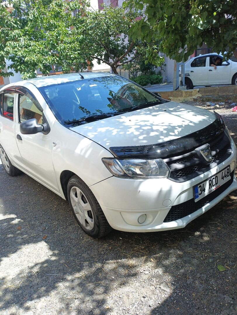 Sahibinden Dacia Sandero 1.2 Ambiance 2013 Model Tekirdağ 263.000 km Beyaz 4