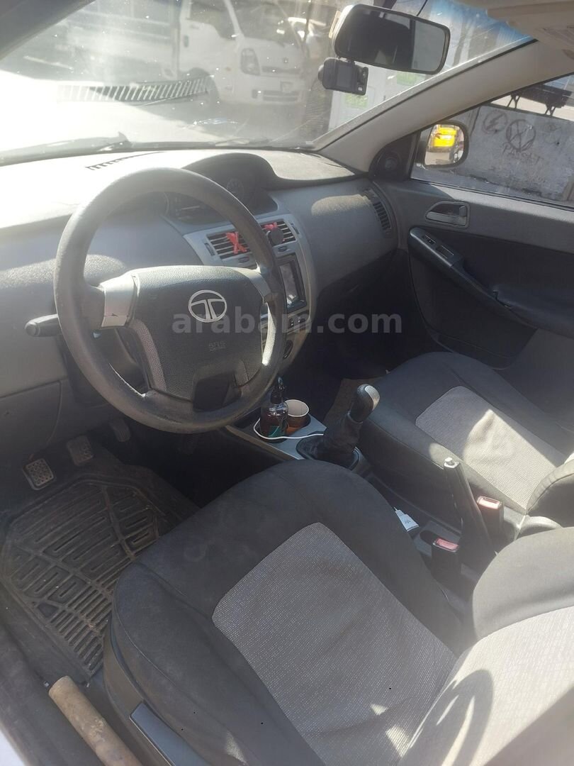 Sahibinden Tata Vista 1.3 TDI Quadrojet Aura 2011 Model İstanbul 185.000 km Beyaz 4