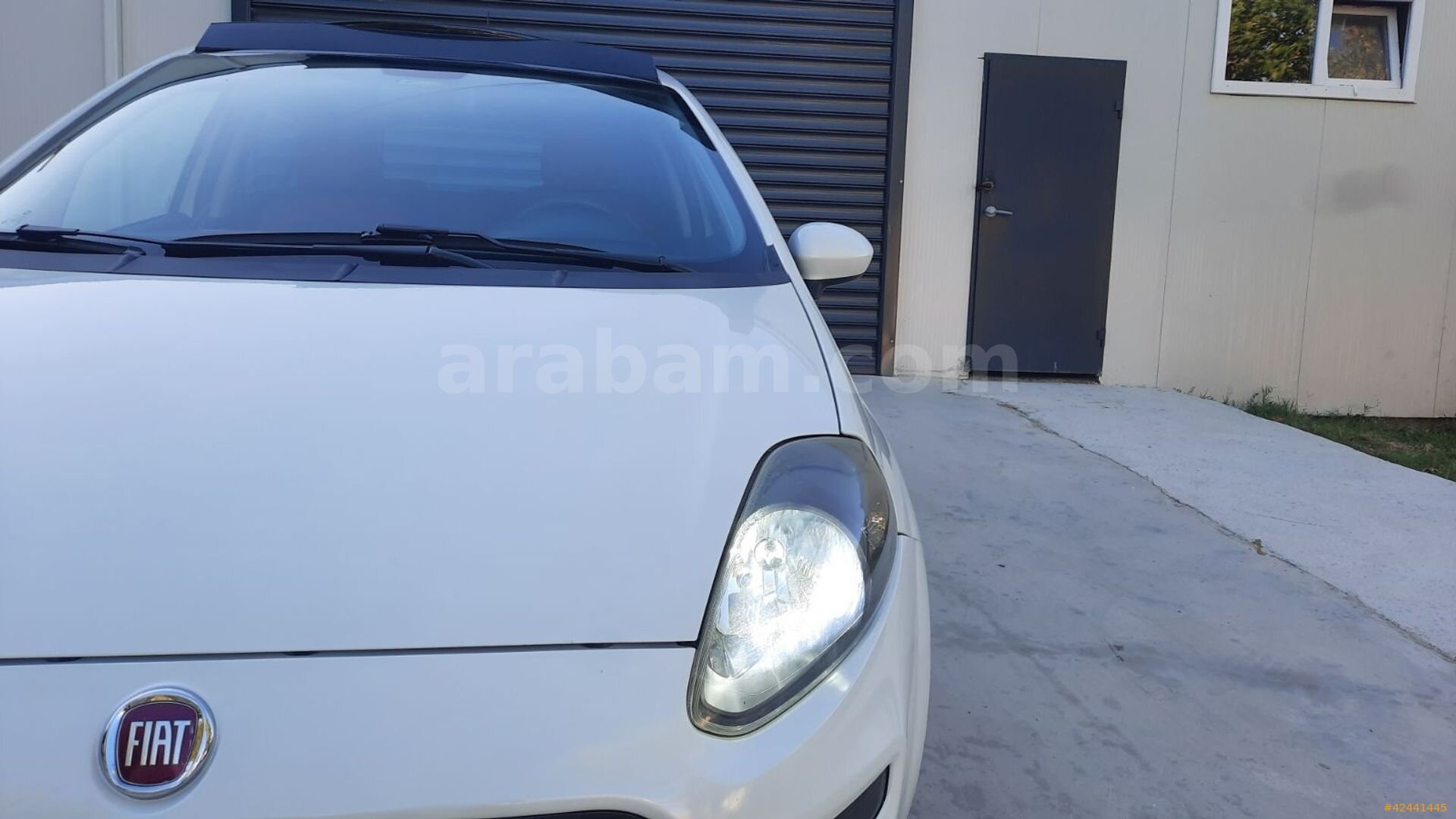 Galeriden Fiat Punto 1.3 Multijet Easy 2012 Model Bursa 152.500 km Beyaz 3