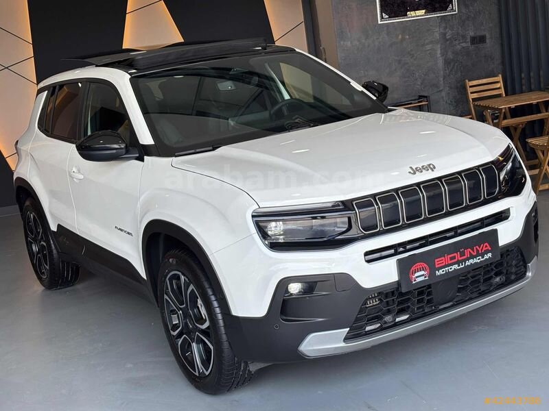Galeriden Jeep Avenger Hybrid 1.2 Summit 2025 Model İstanbul 6.001 km Beyaz