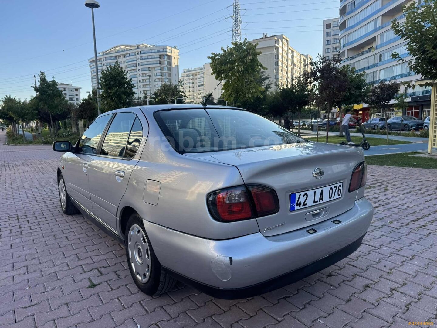 Galeriden Nissan Primera 1.6 Comfort 2000 Model Konya 345.000 km Gri 4