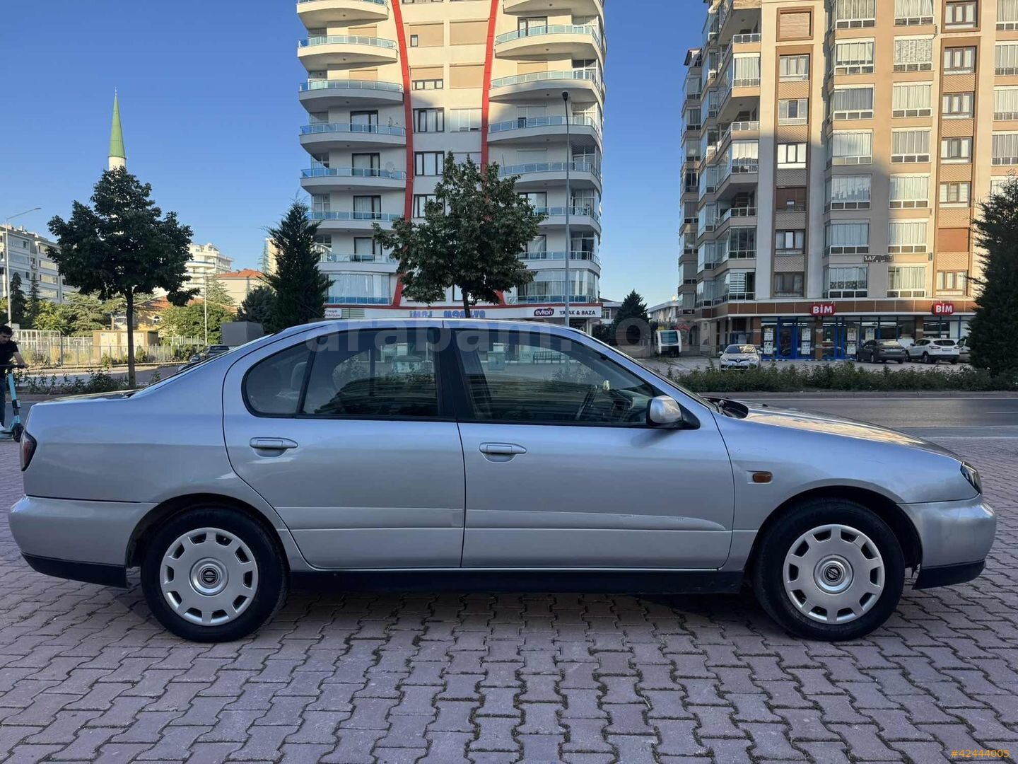 Galeriden Nissan Primera 1.6 Comfort 2000 Model Konya 345.000 km Gri 7