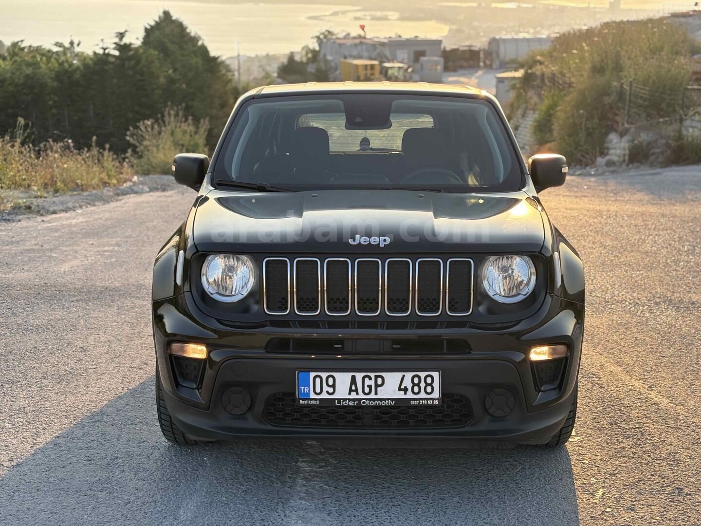 Sahibinden Jeep Renegade 1.0 T Sport 2021 Model İstanbul 90.000 km Siyah 4
