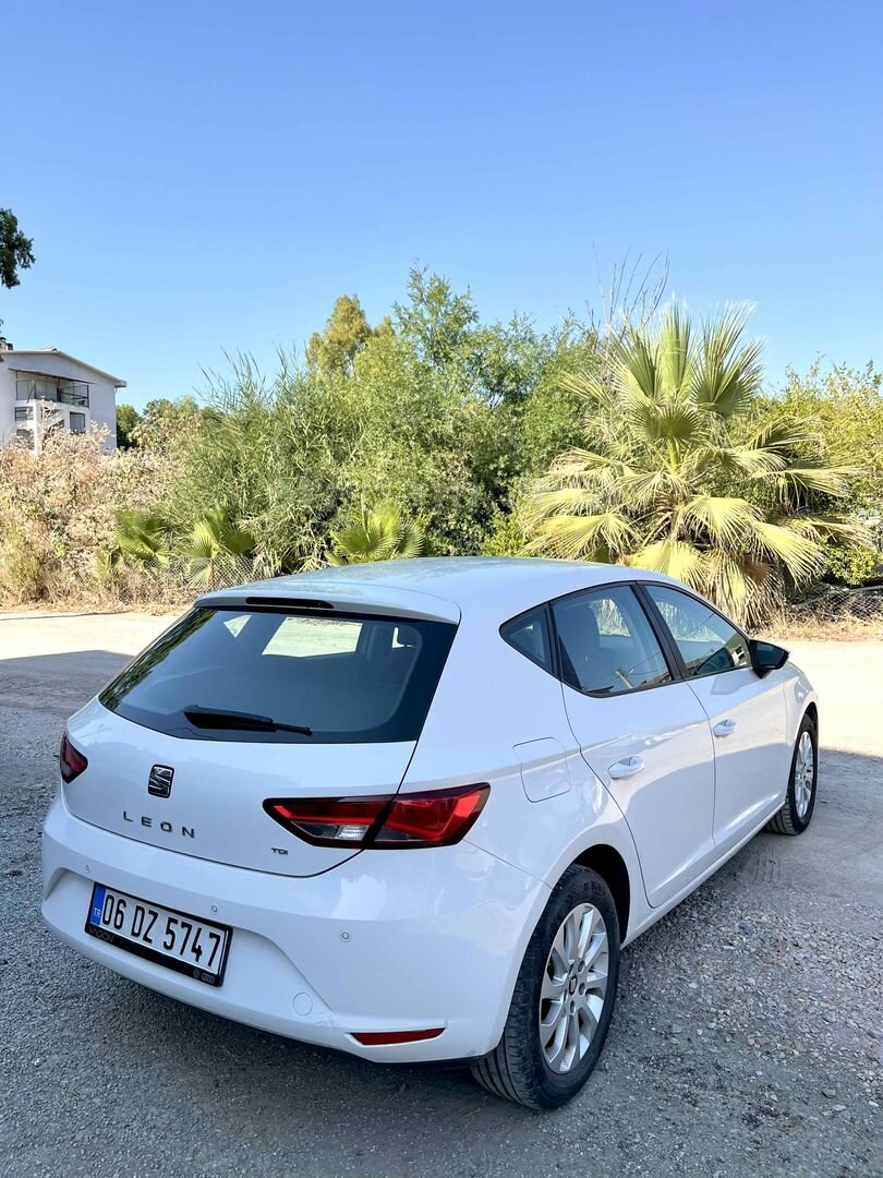 Sahibinden Seat Leon 1.6 TDI CR Style 2013 Model Muğla 249.900 km Beyaz 4