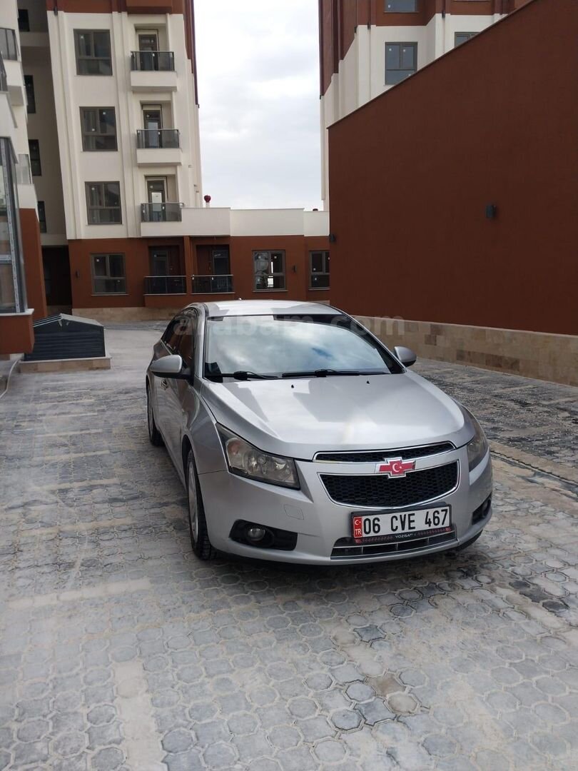 Sahibinden Chevrolet Cruze 1.6 LS 2010 Model Konya 230.000 km Gri (Gümüş) 1