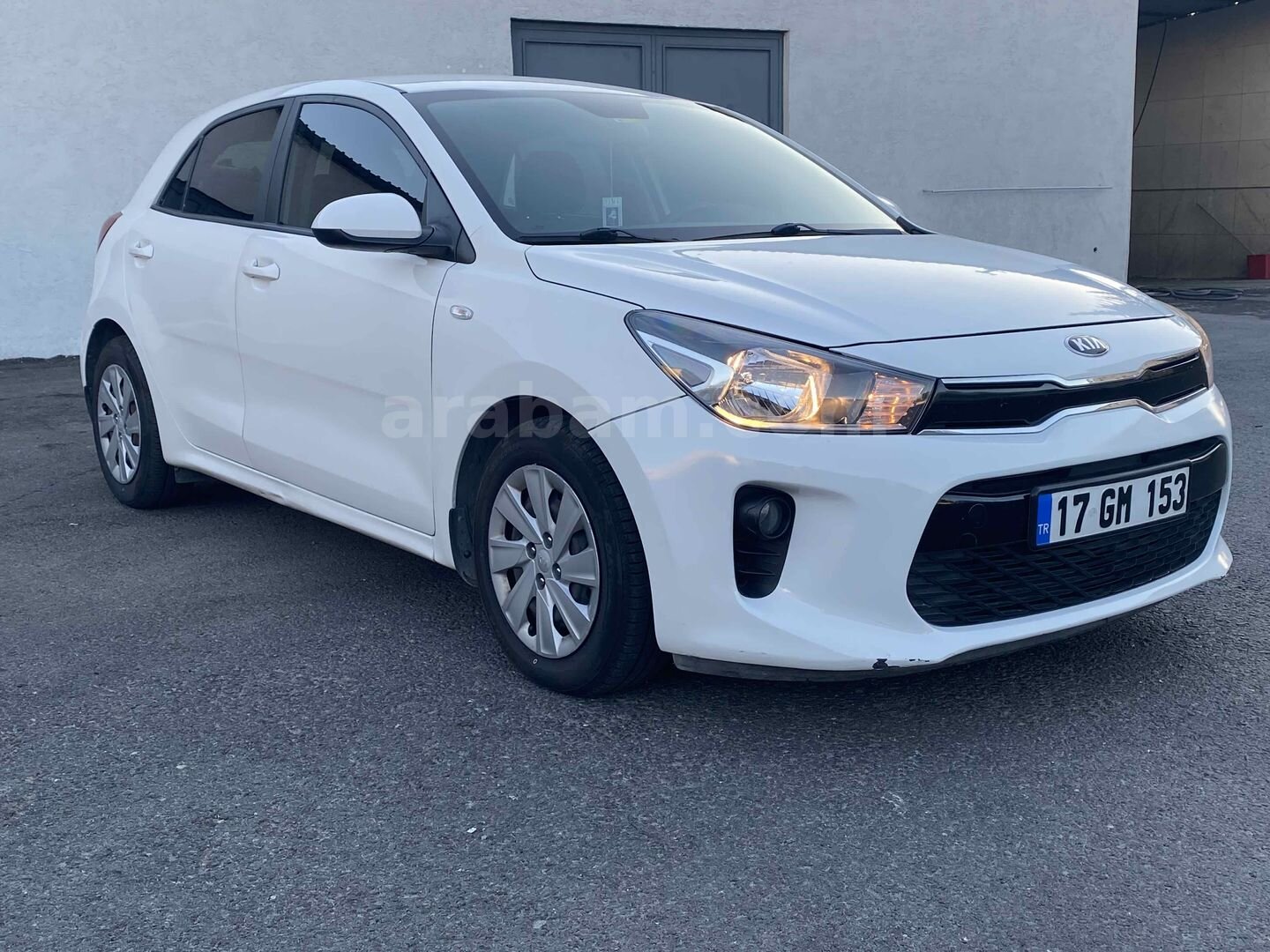 Sahibinden Kia Rio 1.4 WGT Cool 2018 Model Çanakkale 155.000 km Beyaz 2