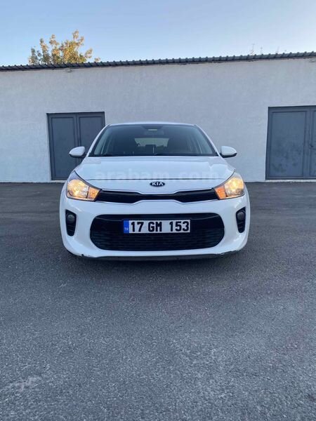 Sahibinden Kia Rio 1.4 WGT Cool 2018 Model Çanakkale 155.000 km Beyaz