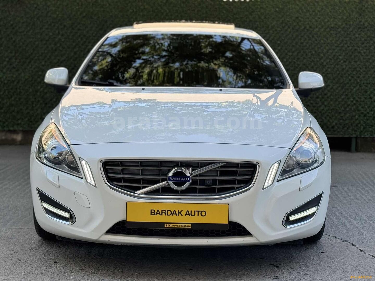 Galeriden Volvo S60 1.6 D Advance 2013 Model İstanbul 213.500 km Beyaz 4