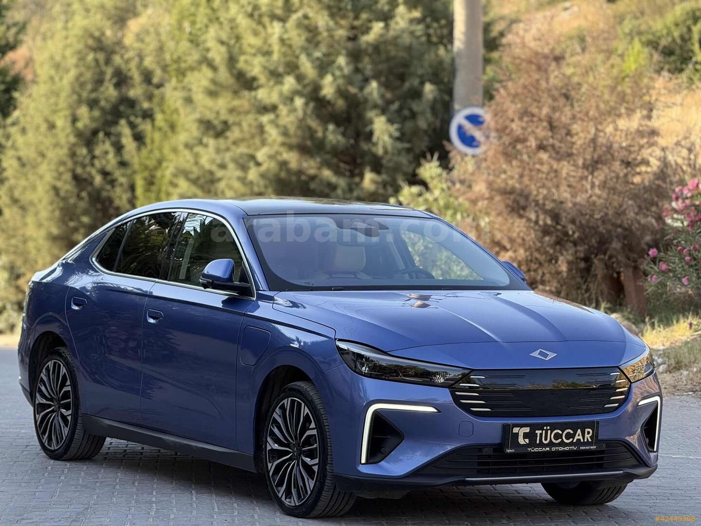 Galeriden TOGG T10F V2 Uzun Menzil 2025 Model İzmir 13.000 km Mavi 4