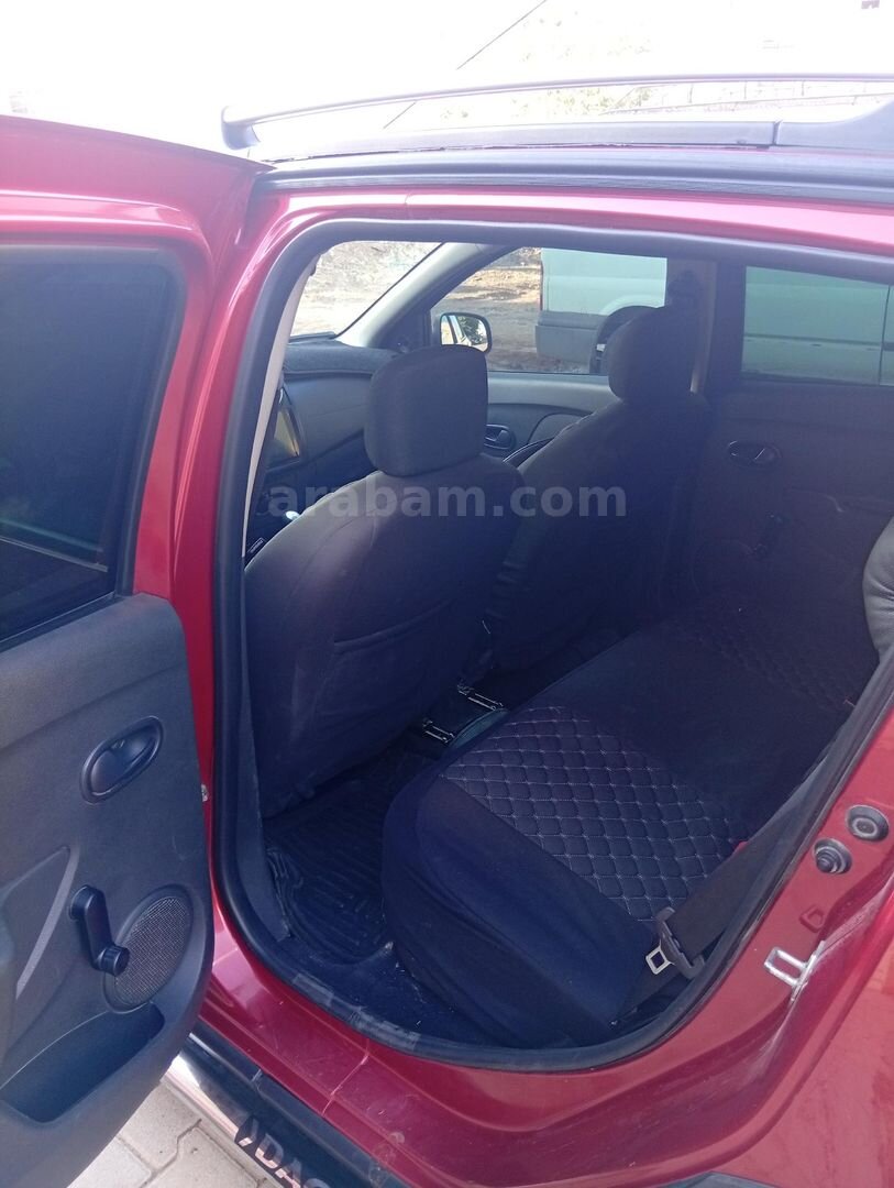 Sahibinden Dacia Sandero 1.5 dCi Stepway 2015 Model Diyarbakır 284.000 km Kırmızı 6