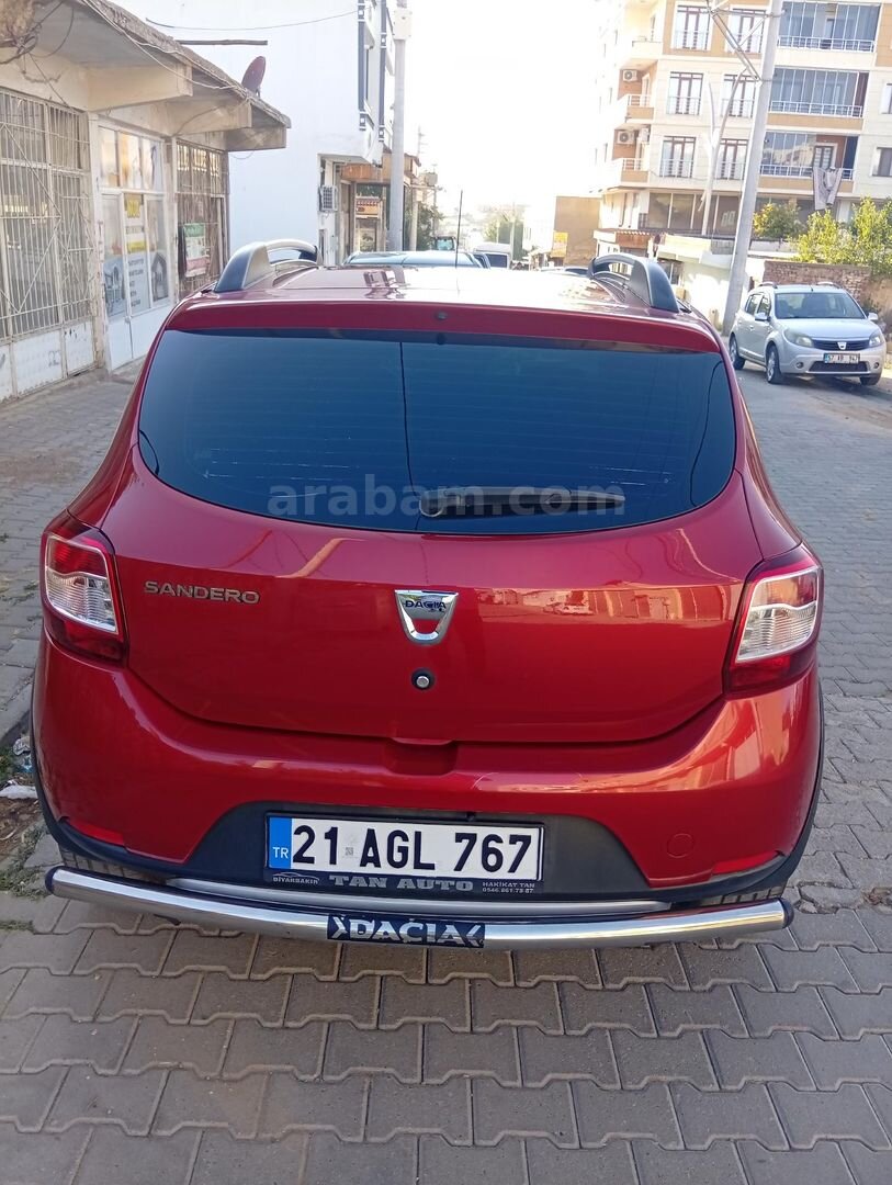 Sahibinden Dacia Sandero 1.5 dCi Stepway 2015 Model Diyarbakır 284.000 km Kırmızı 5