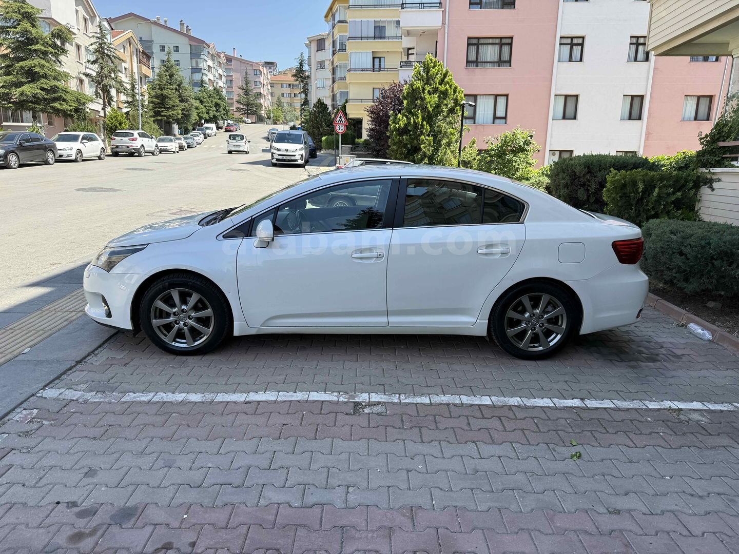 Sahibinden Toyota Avensis 1.6 Elegant Extra 2013 Model Ankara 346.700 km Beyaz 5