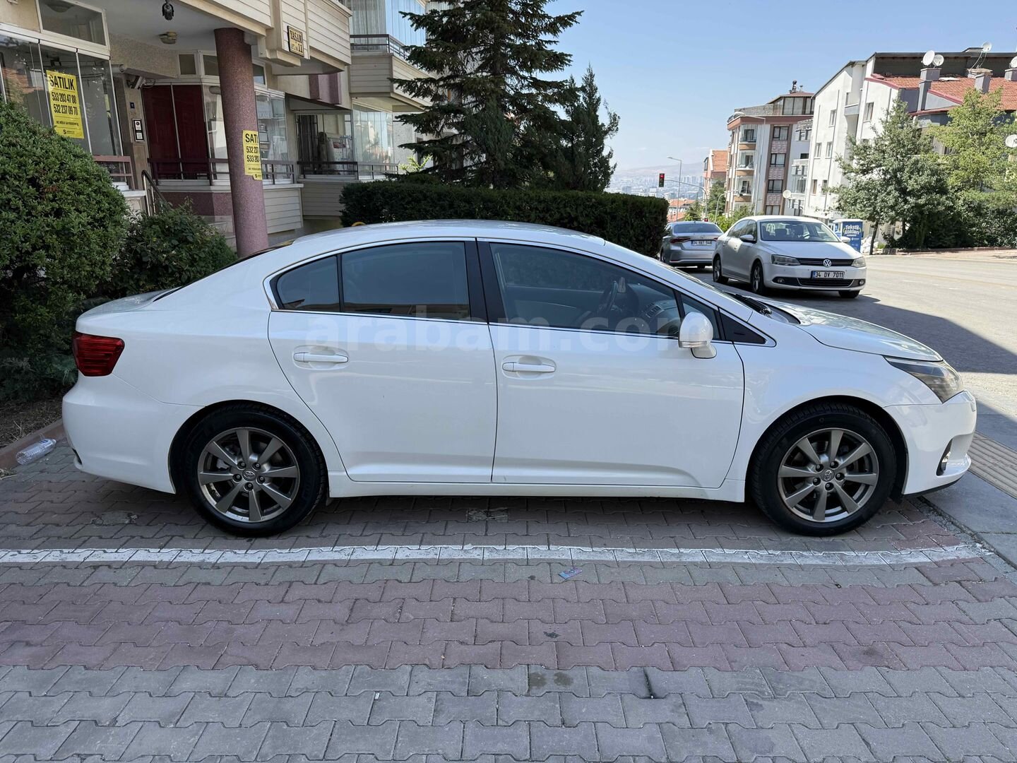 Sahibinden Toyota Avensis 1.6 Elegant Extra 2013 Model Ankara 346.700 km Beyaz 4