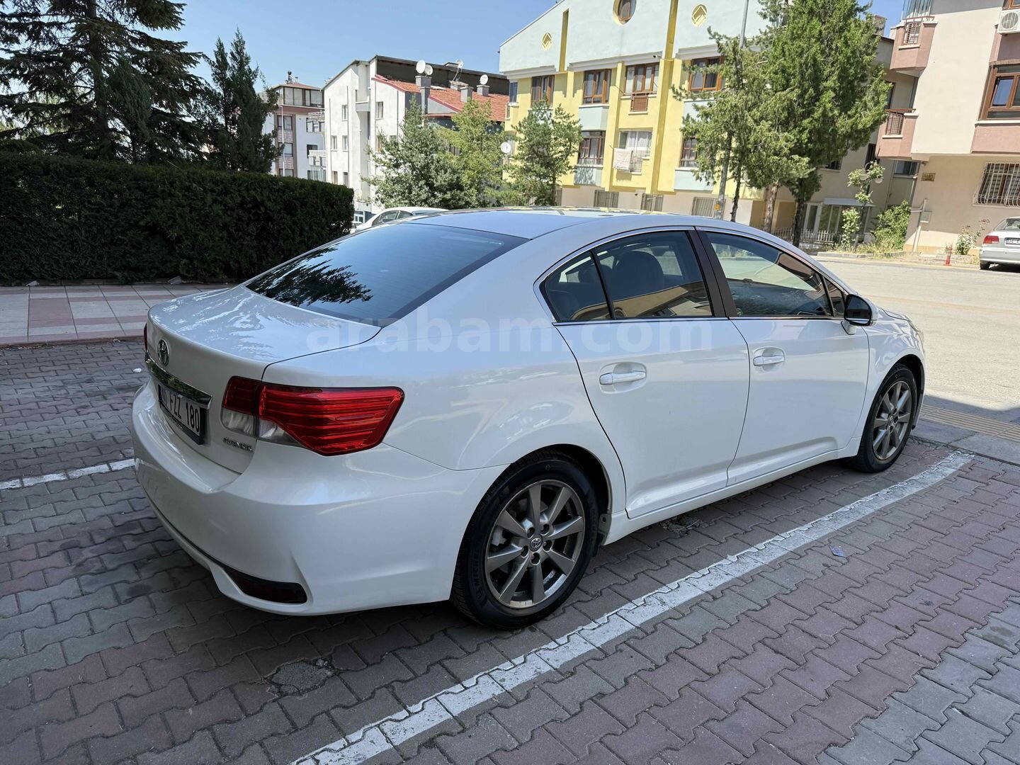 Sahibinden Toyota Avensis 1.6 Elegant Extra 2013 Model Ankara 346.700 km Beyaz 6