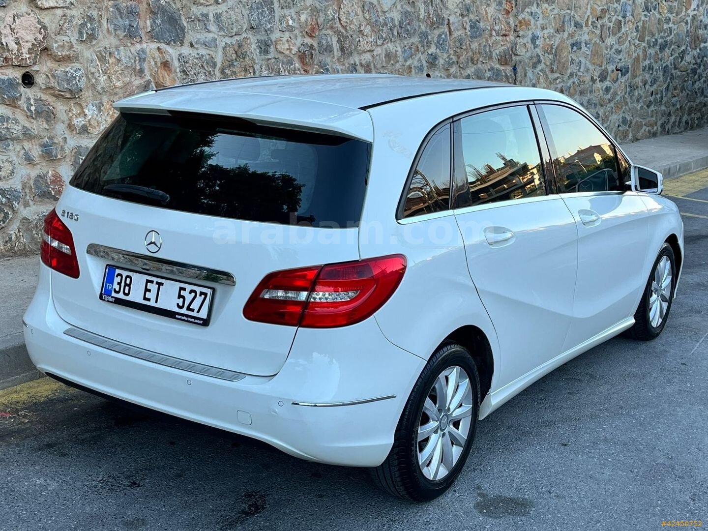 OTOMATİK 2013 ÇOK TEMİZ 122 BİN KM DE B180 ELİTE DOLU PAKET 4