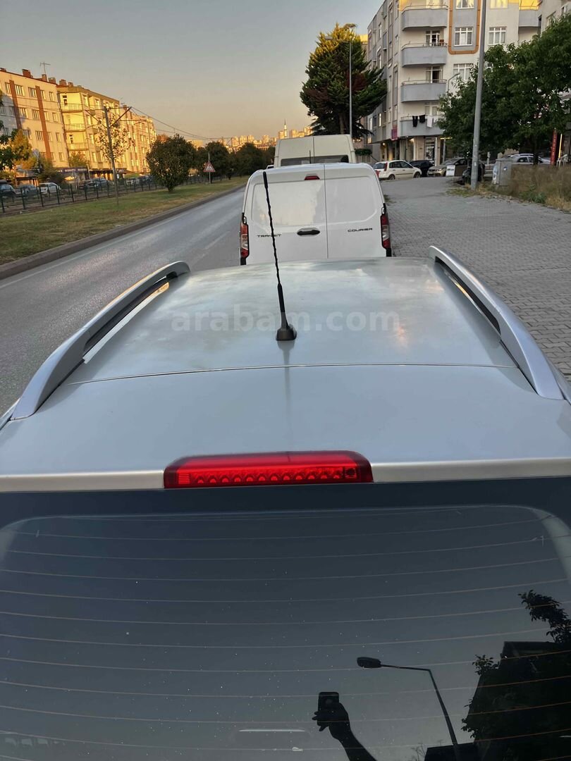 Sahibinden Kia Ceed 1.6 CRDi Concept SW 2010 Model Samsun 241.000 km Gri 7