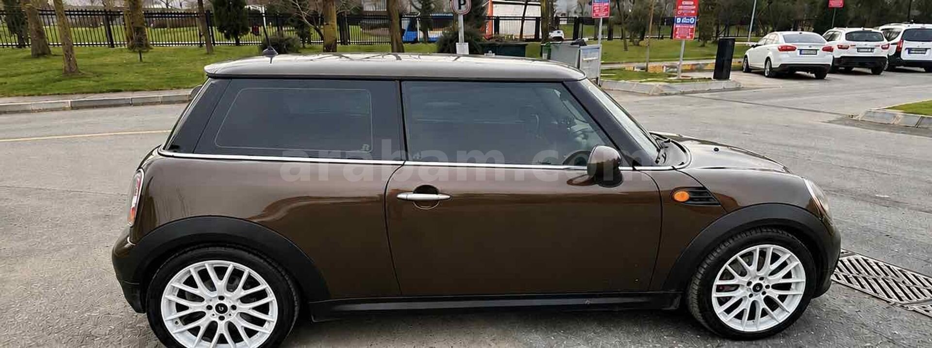 Sahibinden Mini One 1.6 2011 Model İstanbul 155.000 km Kahverengi 2