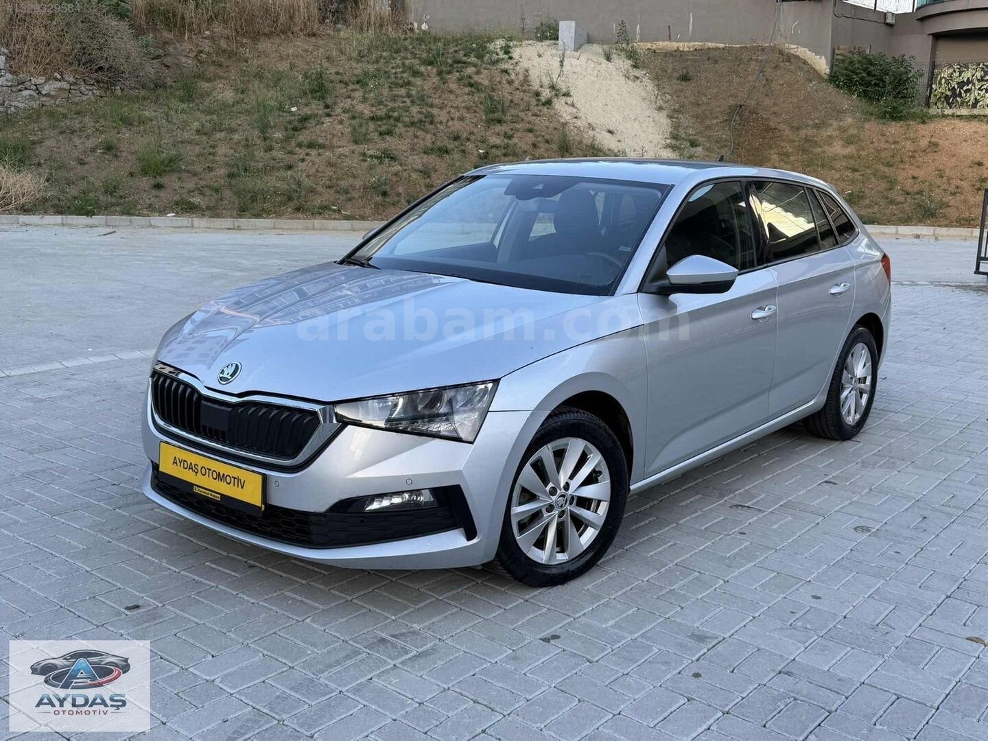 Galeriden Skoda Scala 1.0 TSI Premium 2023 Model İstanbul 195.000 km Gri 3