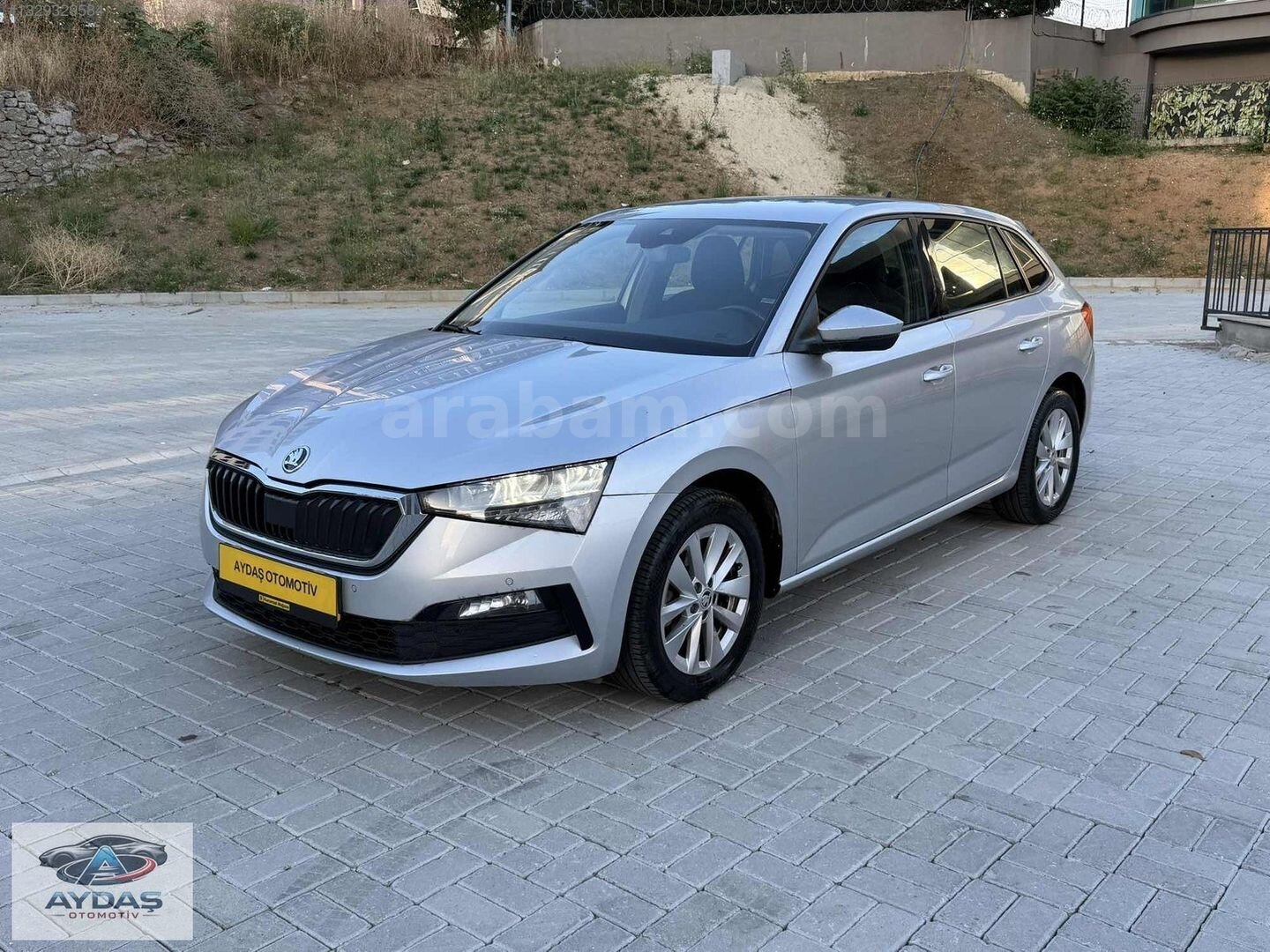 Galeriden Skoda Scala 1.0 TSI Premium 2023 Model İstanbul 195.000 km Gri 6