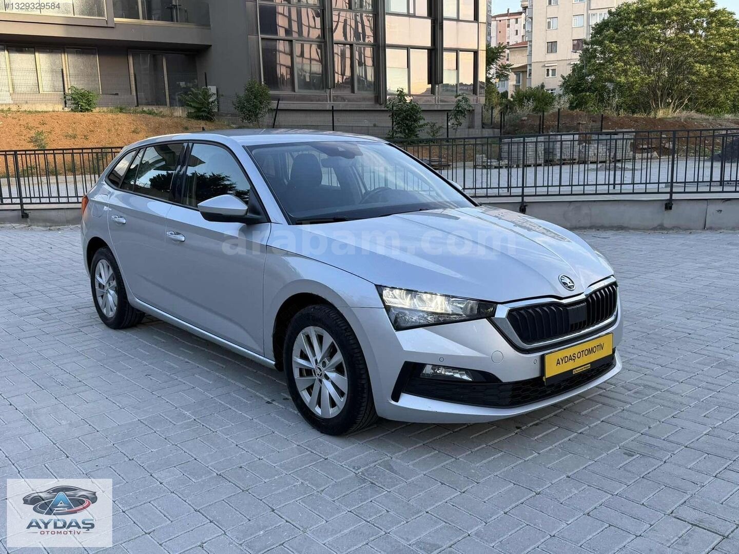 Galeriden Skoda Scala 1.0 TSI Premium 2023 Model İstanbul 195.000 km Gri 5