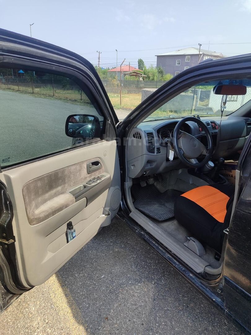 Sahibinden Isuzu D-Max 3.0 D 4x4 2006 Model 4