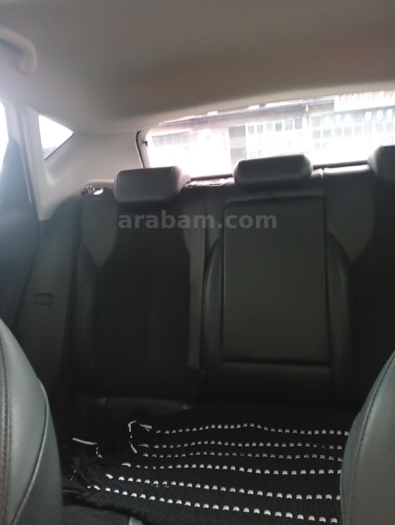 Sahibinden Seat Leon 1.6 TDI Style 2016 Model Kars 200.000 km Beyaz 7