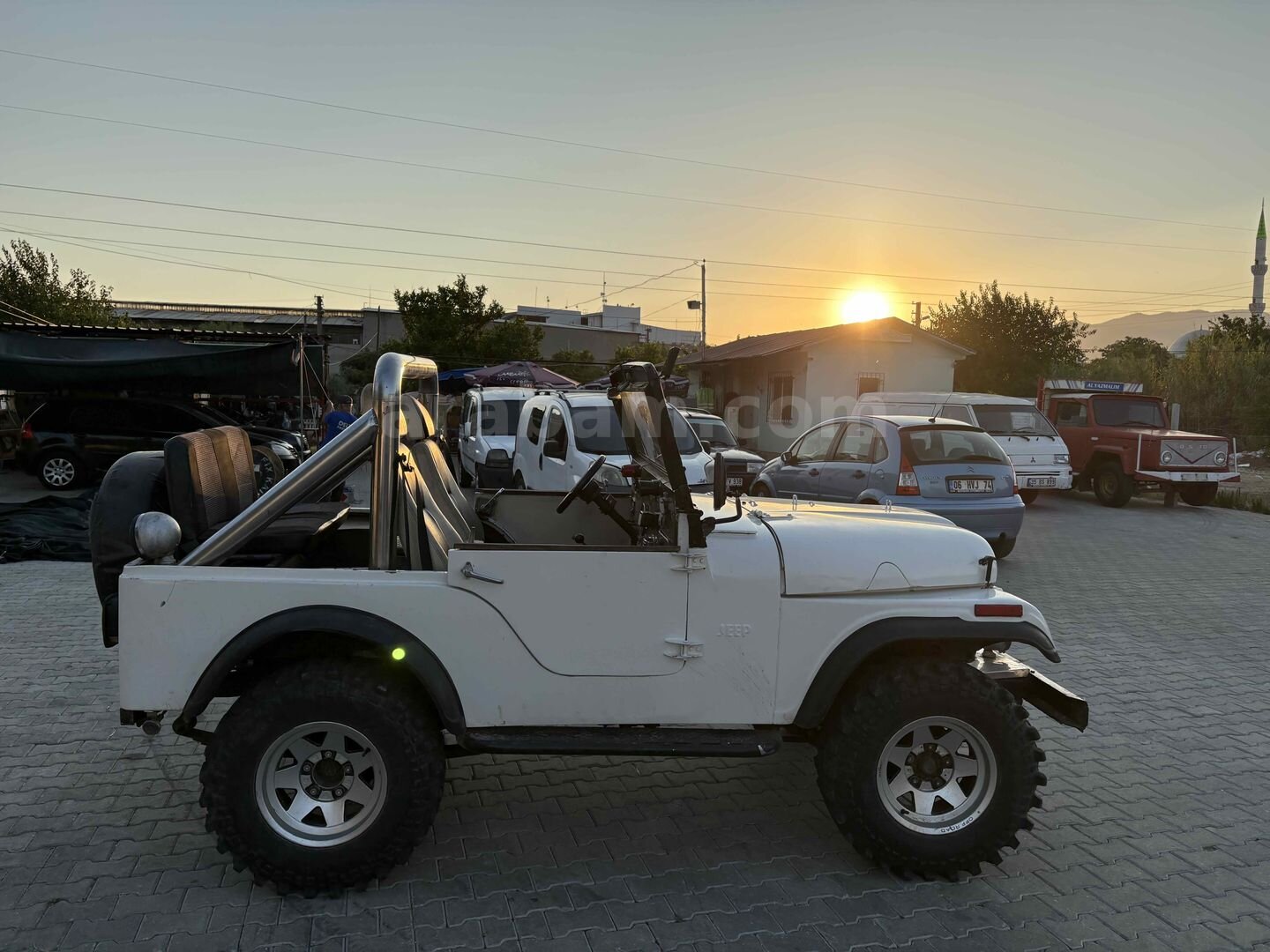 Galeriden Jeep CJ CJ-3 1957 Model Aydın 296.000 km Beyaz 7