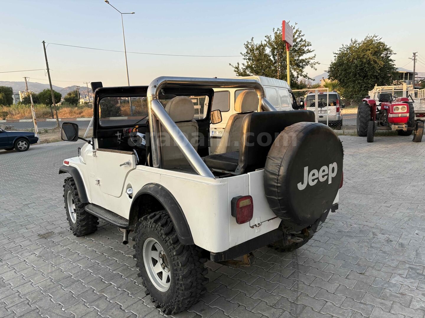 Galeriden Jeep CJ CJ-3 1957 Model Aydın 296.000 km Beyaz 4