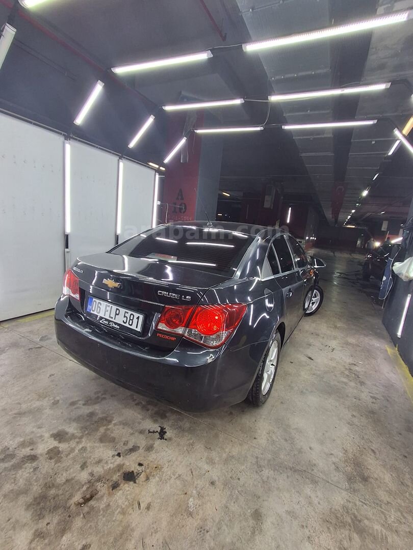 Sahibinden Chevrolet Cruze 1.6 LS Plus 2011 Model Erzurum 180.000 km Siyah 5
