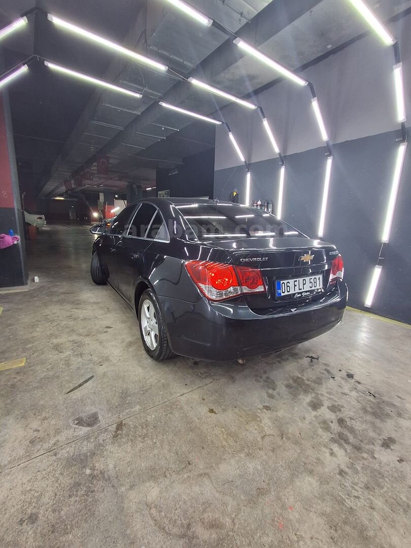 Sahibinden Chevrolet Cruze 1.6 LS Plus 2011 Model Erzurum 180.000 km Siyah 6