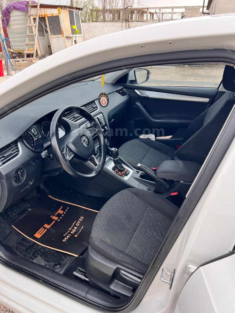 Sahibinden Skoda Octavia 1.6 TDI Optimal 2016 Model Gaziantep 263.000 km Beyaz 2