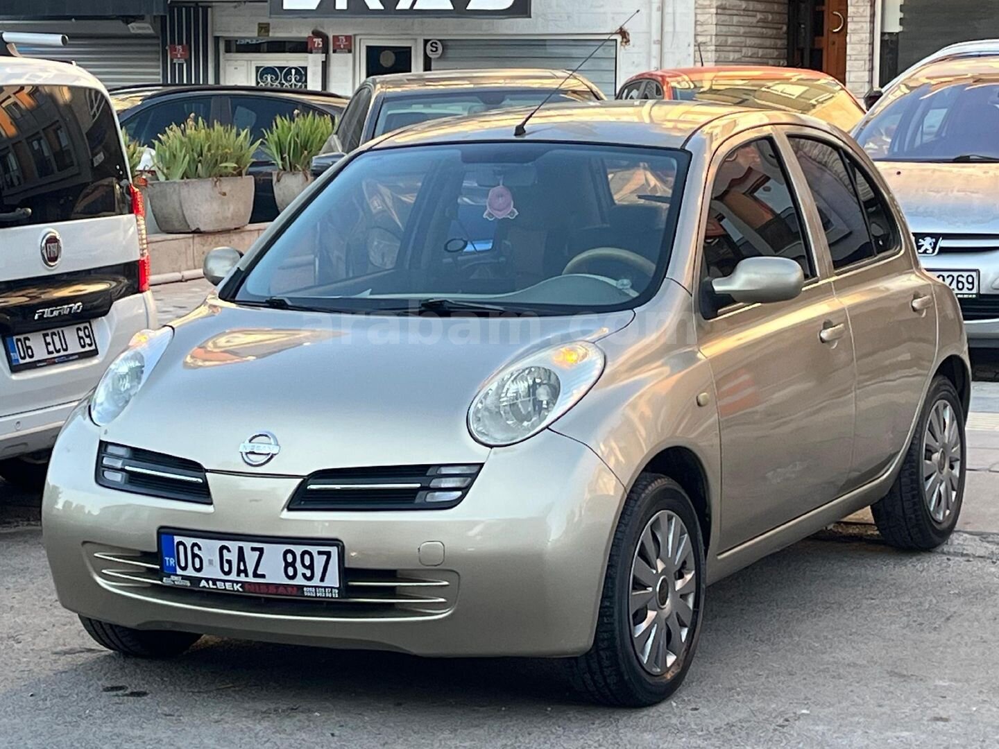Sahibinden Nissan Micra 1.2 Tekna 2005 Model Ankara 201.000 km Gri 3
