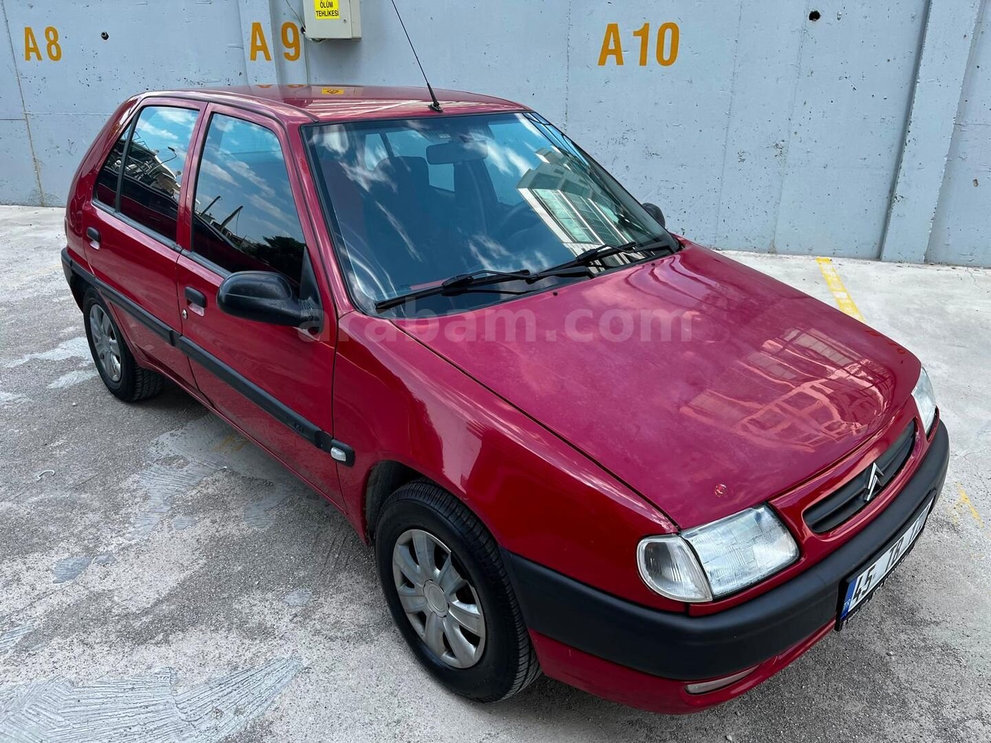 Galeriden Citroen Saxo 1.4 SX 1999 Model İzmir 259.000 km Kırmızı 2