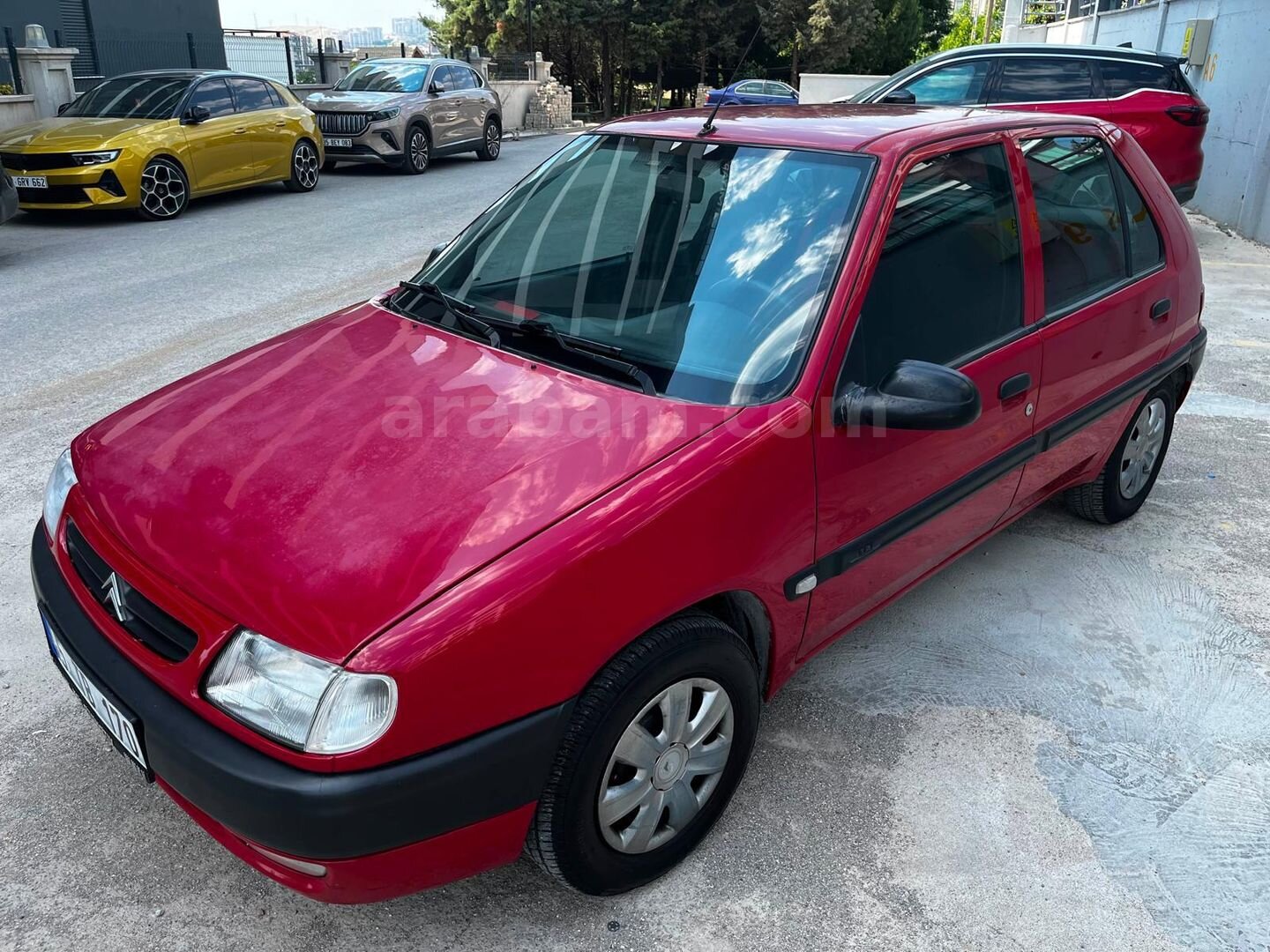 Galeriden Citroen Saxo 1.4 SX 1999 Model İzmir 259.000 km Kırmızı 4