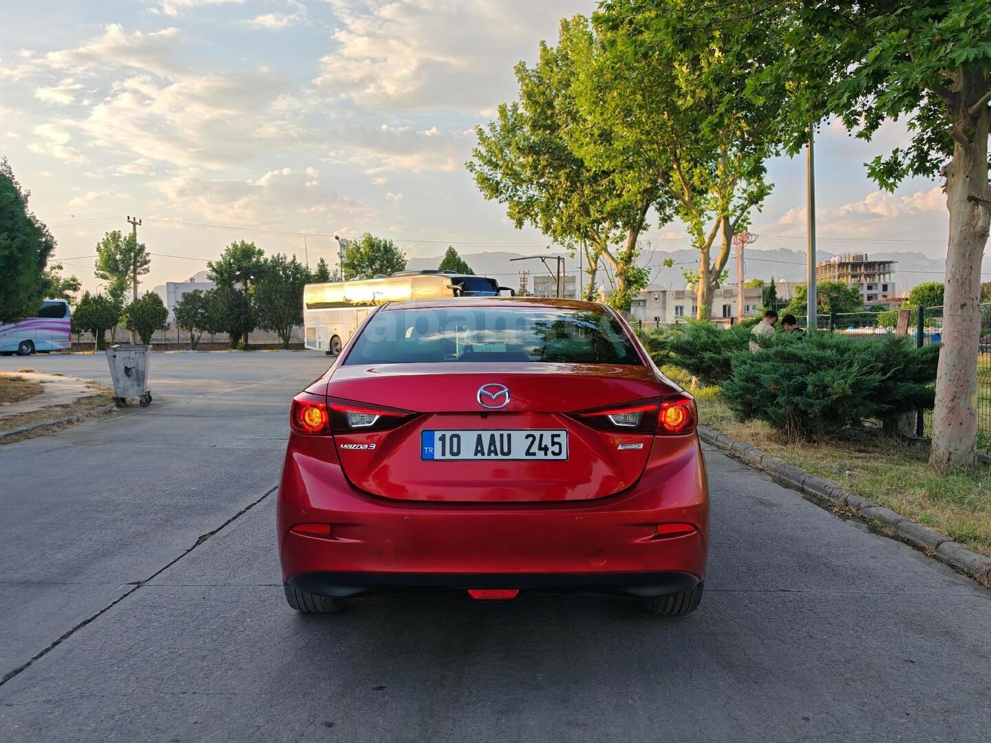 Sahibinden Mazda 3 1.5 SkyActive-G Power Sense 2018 Model Şırnak 116.000 km Kırmızı 5