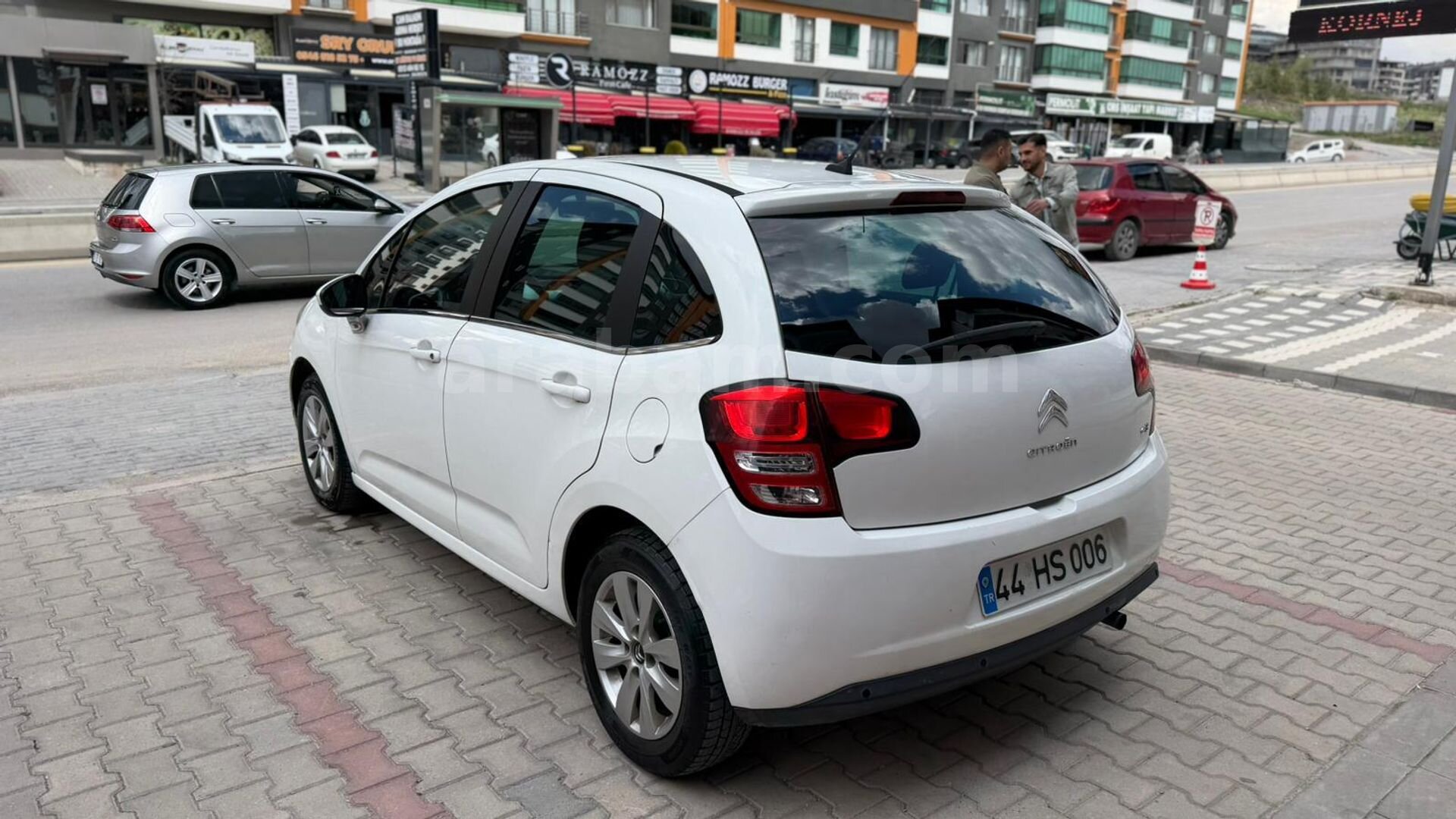 Sahibinden Citroen C3 1.4 HDi Confort 2011 Model Ankara 255.000 km Beyaz 2
