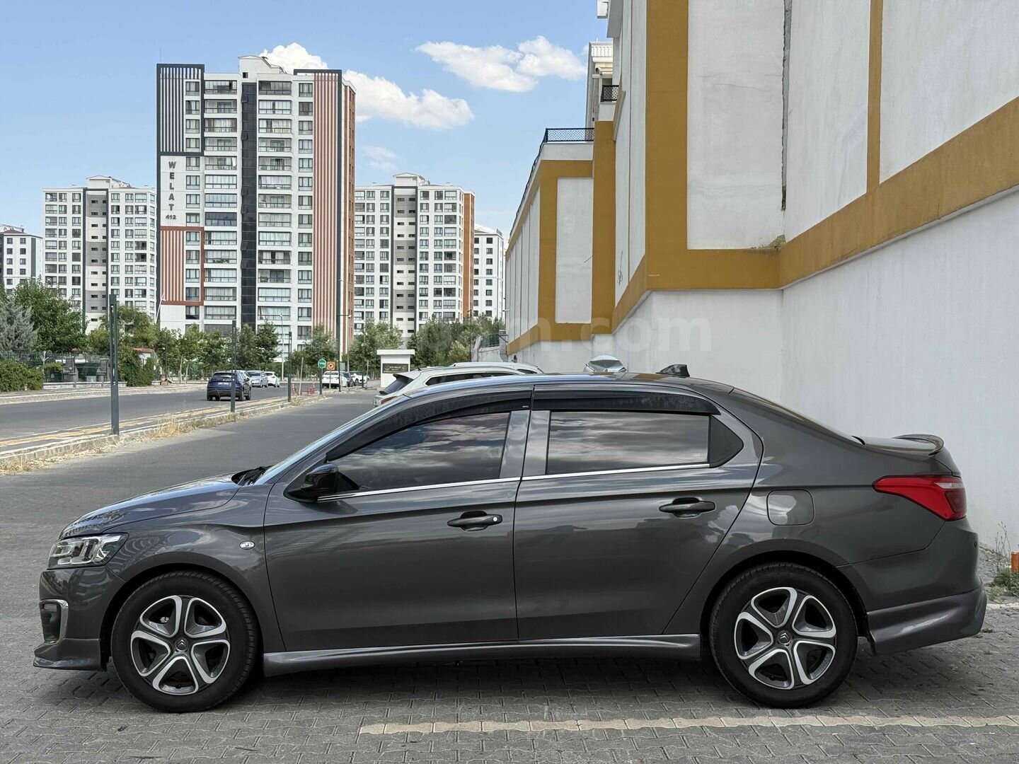 Sahibinden Citroen C-Elysée 1.5 BlueHDI Feel 2023 Model Diyarbakır 70.000 km Füme 4