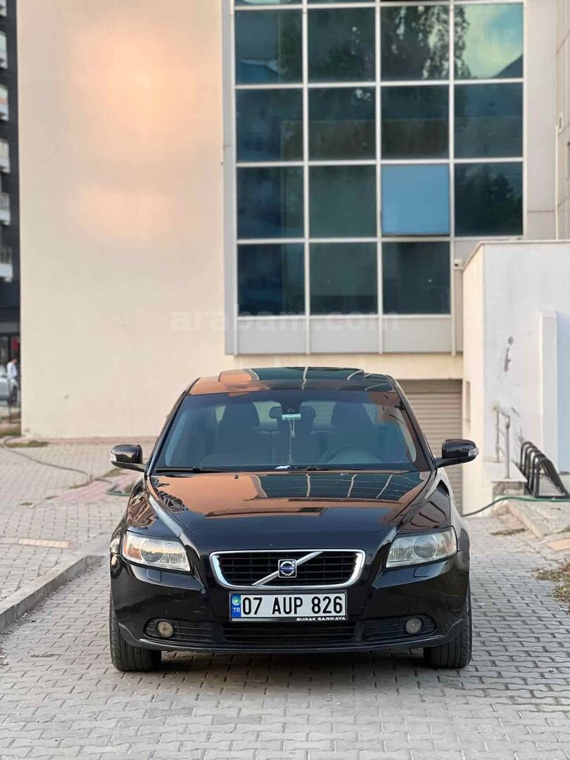 Sahibinden Volvo S40 1.6 D Dynamic 2008 Model İzmir 300.000 km Siyah 3