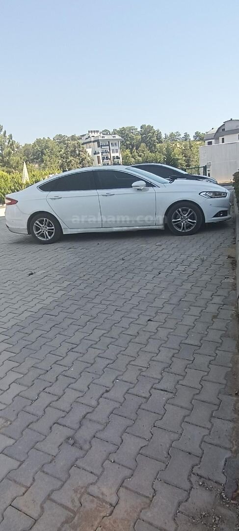 Sahibinden Ford Mondeo 1.6 TDCi Titanium 2015 Model Antalya 292.000 km Beyaz 1
