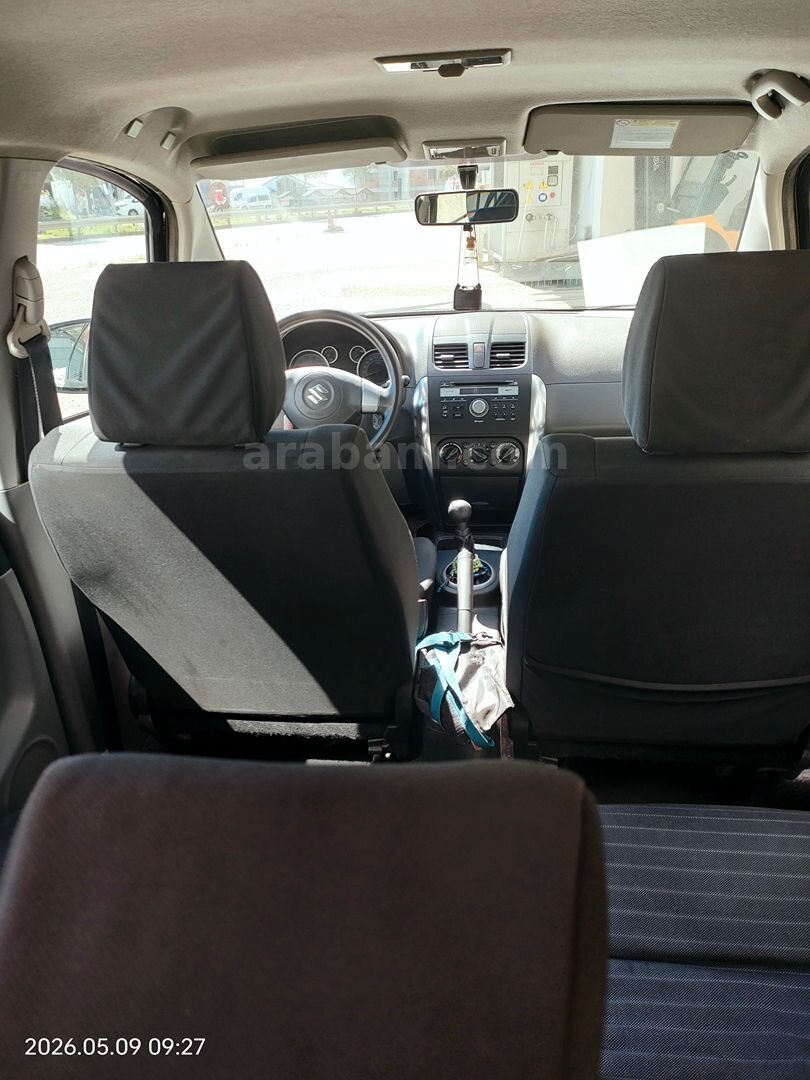 Sahibinden Suzuki SX4 GL 2012 Model Trabzon 140.000 km Siyah 6