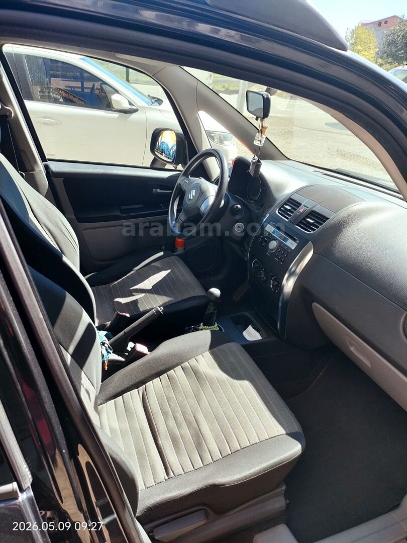 Sahibinden Suzuki SX4 GL 2012 Model Trabzon 140.000 km Siyah 7