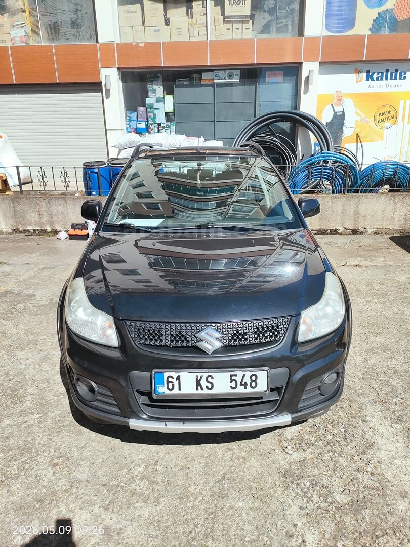Sahibinden Suzuki SX4 GL 2012 Model Trabzon 140.000 km Siyah 1