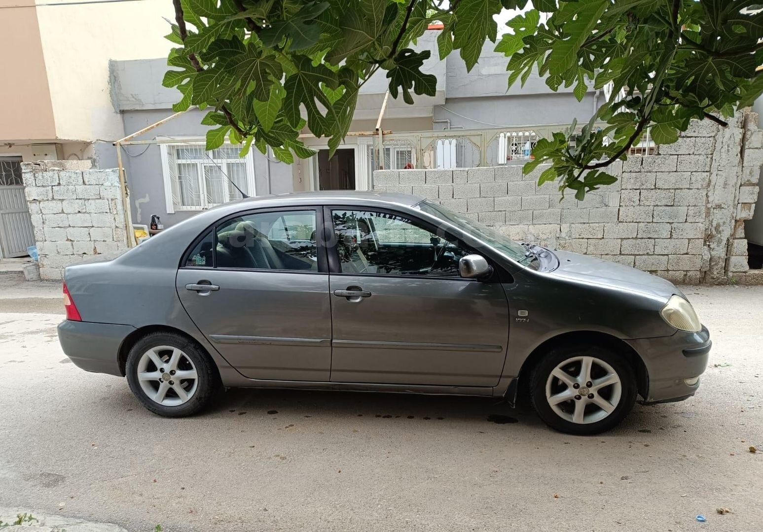 Sahibinden Toyota Corolla 1.6 Sol 2004 Model Şırnak 240.000 km Füme 2