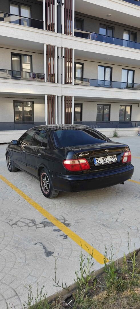 Sahibinden Nissan Almera 1.5 Luxury 2003 Model İstanbul 496.000 km Siyah 3
