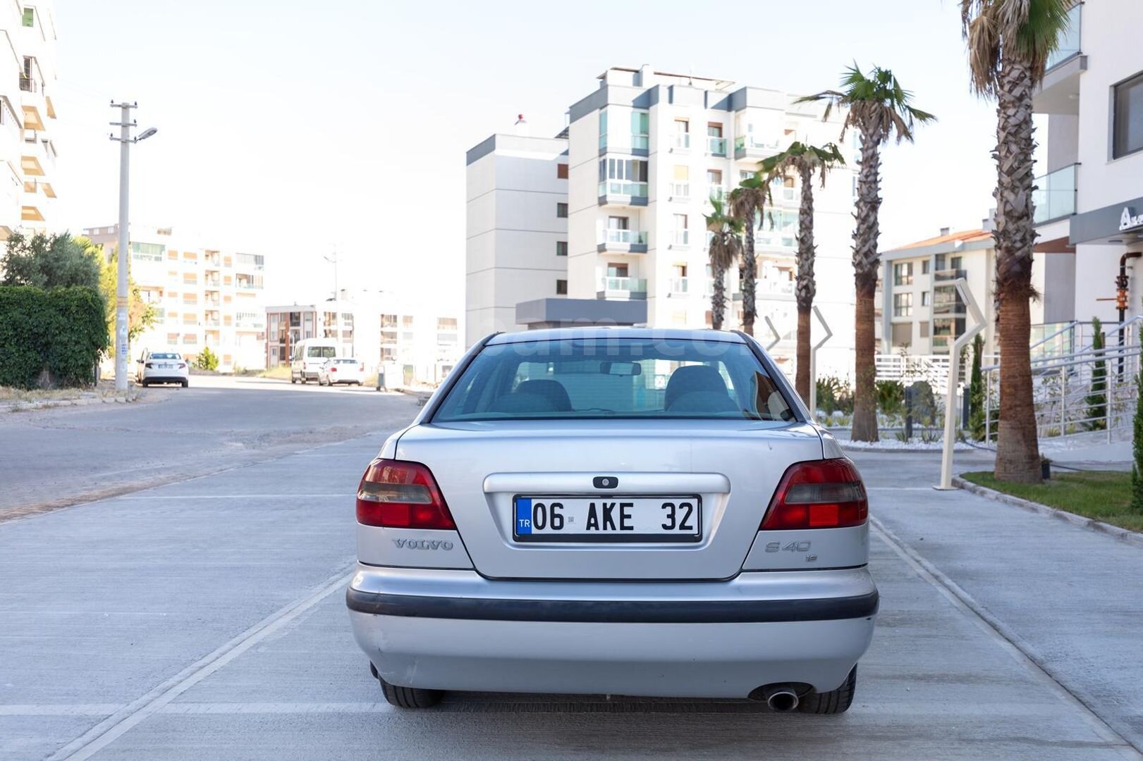Sahibinden Volvo S40 1.6 2000 Model İzmir 147.500 km Gri (Gümüş) 4