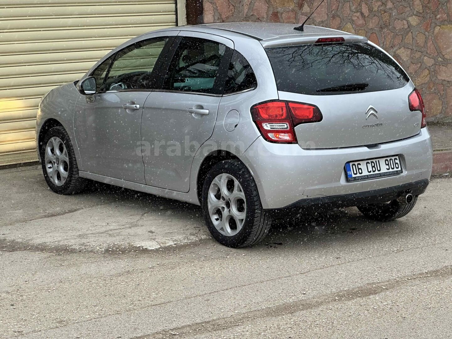 Sahibinden Citroen C3 1.6 VTi Exclusive 2011 Model Bilecik 165.000 km Gri 4