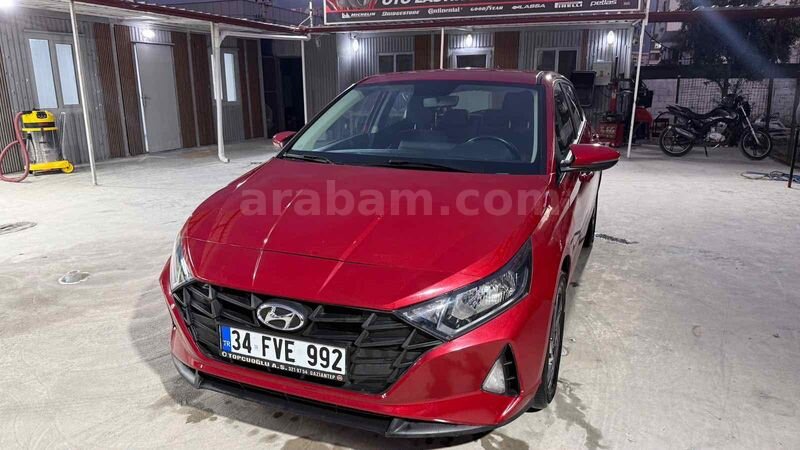 Sahibinden Hyundai i20 1.4 MPI Style 2022 Model Hatay 36.500 km Kırmızı
